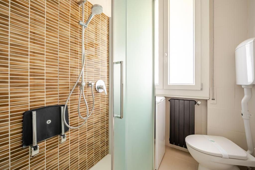 Casa Con 2 Da Letto E Parcheggio A Apartment Bologna